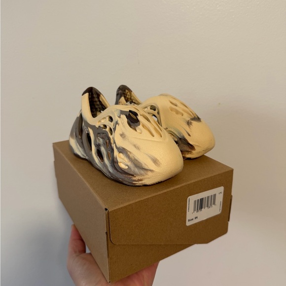 Yeezy foam runners - Picture 3 of 8